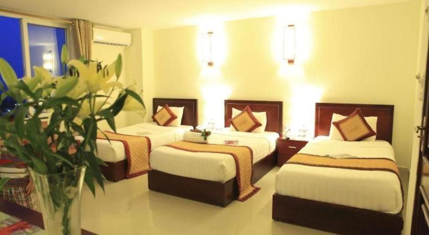 Luxe Hotel Dong Hoi Exterior photo